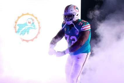 Terron Armstead’s Retirement Forces Dolphins to Reshuffle Offensive Line Plans