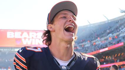 Bears’ New $36 Million ‘Mentor’ Addition Spells Trouble For 3rd Year Quarterback