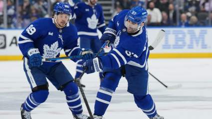 Insider Expects Maple Leafs to Make Lineup Change Involving 939-Game Veteran