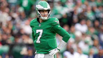 Browns Coach Sends Clear Message on $14 Million Former Eagles QB