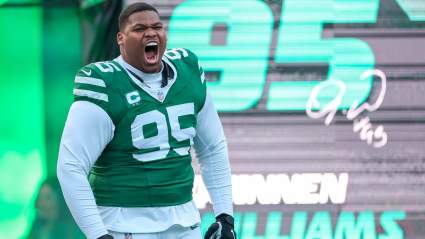 Jets Predicted to Add 6-Foot-8 Monster Next to Quinnen Williams