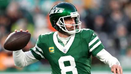 Steelers Predicted to Potentially Face New Competition for QB Aaron Rodgers