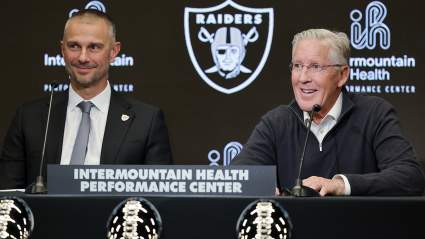 Raiders Considering Trading Starting QB During Draft: Insider