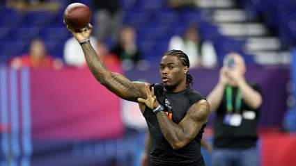 ‘Key Members’ of Jets Staff Met With ‘Explosive’ Big Armed QB