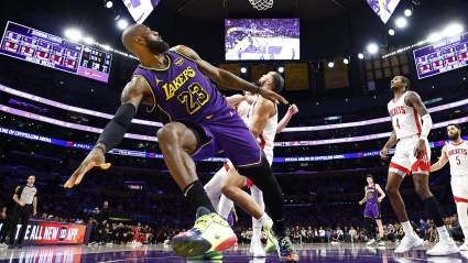Lakers Coach JJ Redick Addresses LeBron James’ Injury Concerns
