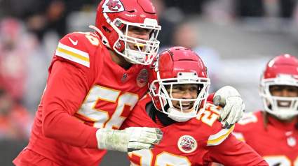 Chiefs Make Move to Secure 2 Key Starters: Report