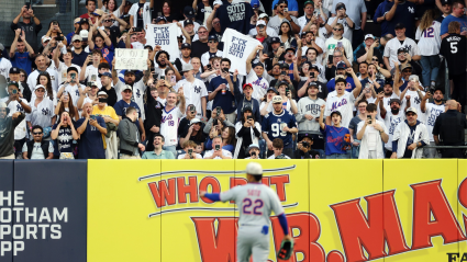 Mets Juan Soto Puts Frustration on Display, Evades Tough Questions