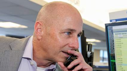 Yankees Trade Proposal Adds Non-Bichette Blue Jays IF After Cashman’s Comments