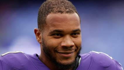 Joe Thuney Extension Opens Door for Bears to Sign Top Free Agent