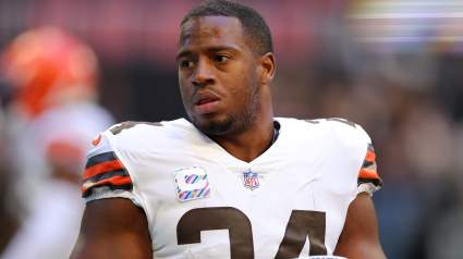 NFL Insider Issues Update on Nick Chubb Amid Bears Rumors