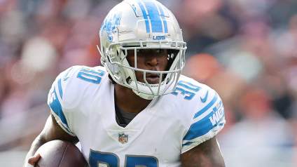 Bears Urged to Add ‘Familiar Face’ at RB to Compete With D’Andre Swift