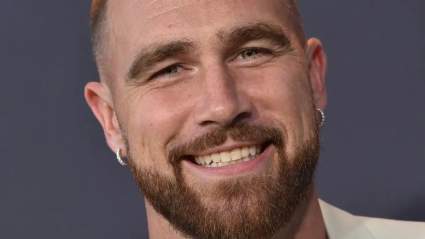 Chiefs Star Travis Kelce Gets Honor Reserved for Those Over 30