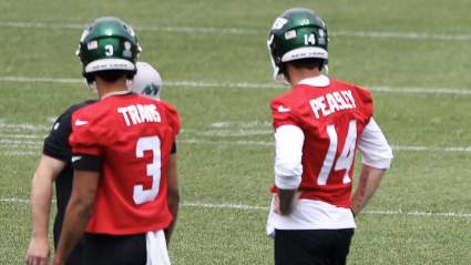 Jets Gave QB Jordan Travis’ Agent ‘Earful’ About ‘Botched’ Rehab