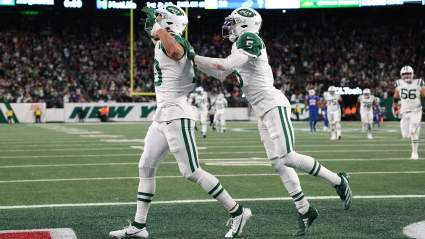 $44 Million Jets WR Sends Cryptic Message Amid Trade Rumors