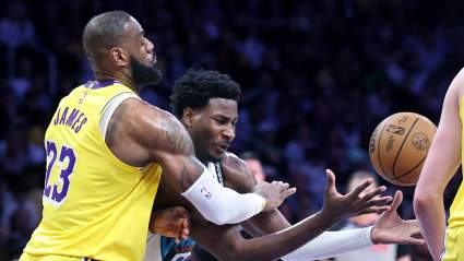 Former Defensive Player of the Year Named as Top Lakers Trade Target