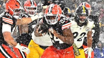 Cowboys Make Final Decision on Landing Browns Star Running Back Nick Chubb