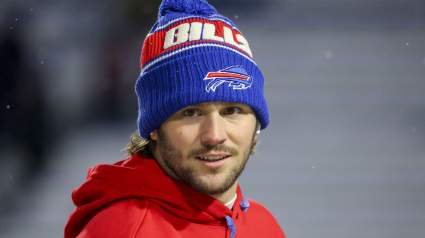 Ex-Bills WR Urges Team to Sign Former $80 Million Playmaker to Pair With Josh Allen