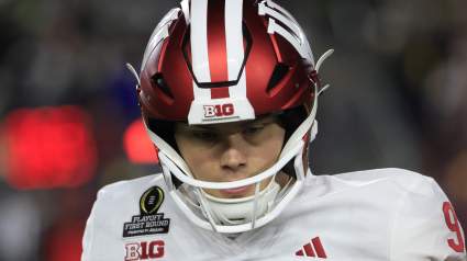 49ers Signing of ‘Big Strong’ Rookie QB Announced