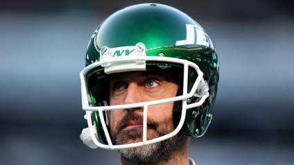 NFL Hall of Famer Rips Former Team’s Pursuit Of Aaron Rodgers