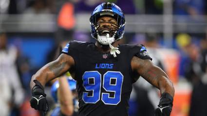 Jets Urged to Sign 69-Sack, $23 Million Ex-All Pro