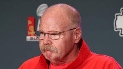 Chiefs Predicted To Choose Free Agency Acquisition Over 1st Round Pick In Week 1