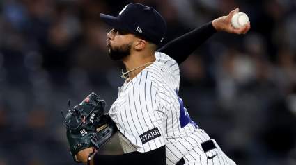 Analyst Urges Yankees to Trade For Rivals Star Closer to Replace Williams