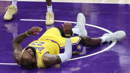 LeBron James Suffers First Knee Injury in 22 Years