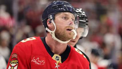 Analyst Calls Out Sam Bennett For ‘Cheap Shot’ on Maple Leafs’ Stolarz