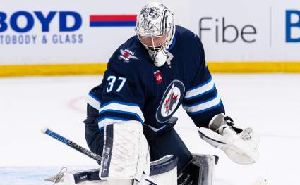 Jets’ Connor Hellebuyck Issues Confident Message After Blanking Stars