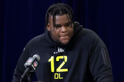 Dolphins Sign First Rounder Leaving Only One Pick Unsigned