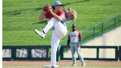Loss of Eye Fails to Alter Focus, Direction of Top Dodgers Prospect
