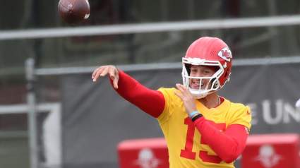 Chiefs QB Patrick Mahomes Sends Scary Message at OTAs