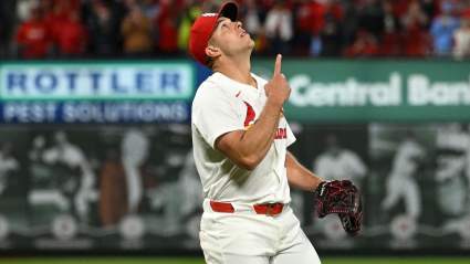 Dodgers Trade Pitch Swaps Top Prospects for All-Star Closer