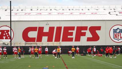 Unlikely Chiefs WR Emerges as Early ‘Standout’ at OTAs: ‘He Was Everywhere’