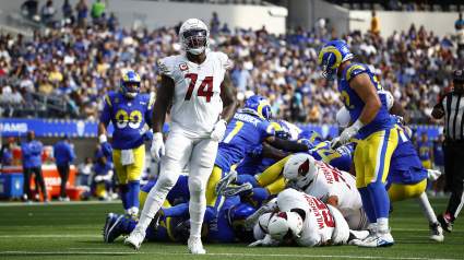 Rams Snag 6’5″, 307 lb Tackle After Failed Meeting with NFC Rival