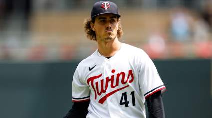 Twins Pitcher Tries to Stop Run by Pretending to be Coach