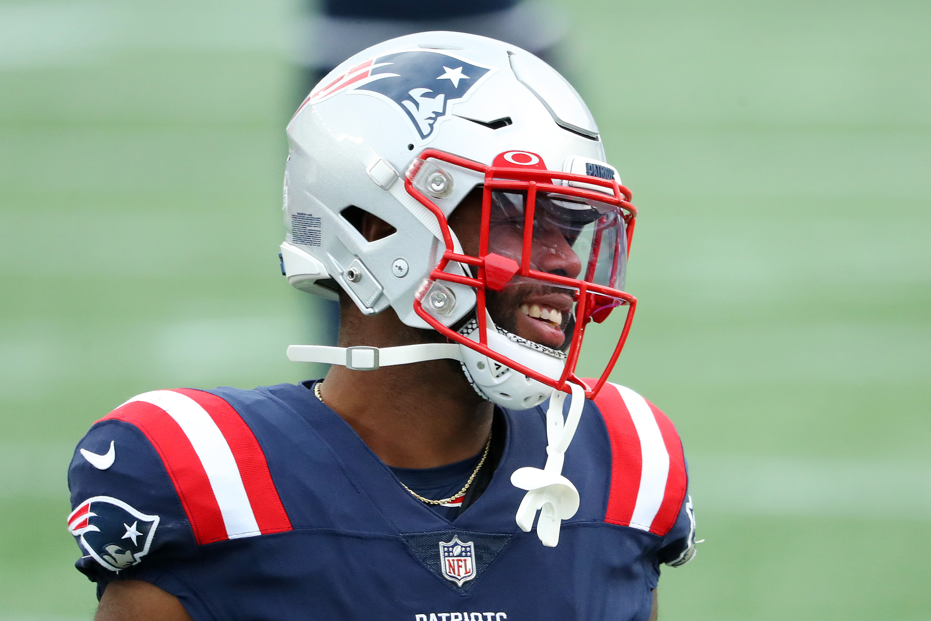 Patriots legend urges team to address aging position with a smart move.