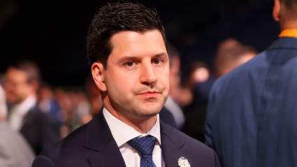 Insider: Blackhawks Don’t Believe There’s ‘Enough Upside’ to Sign Star Forward