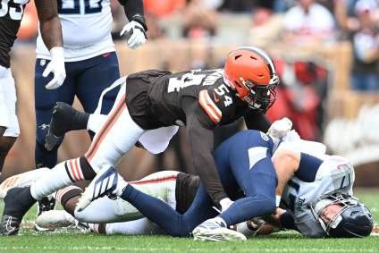 Browns Release $19 Million Defensive End & Bring Back Former UFL Kicker