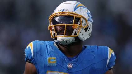 Lions ‘Shocking’ Trade Proposal Sends 9-Time Pro Bowl Edge to Detroit