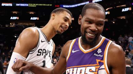 Suns Not Interested in Spurs’ Lowball Offer for Kevin Durant: Report