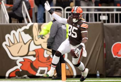 David Njoku Ranked Among NFL’s Top TEs, Browns Rookie Eyes Bigger Role