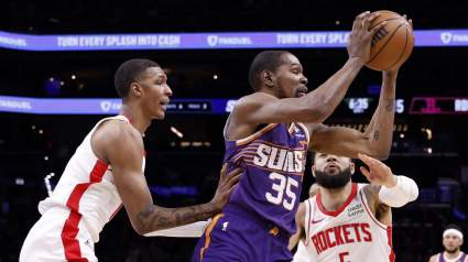 Kevin Durant Imminent Deal Sends Rockets Urgent Message