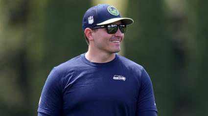 Seahawks Trade Pitch Moves Young Starter for Bears Quarterback
