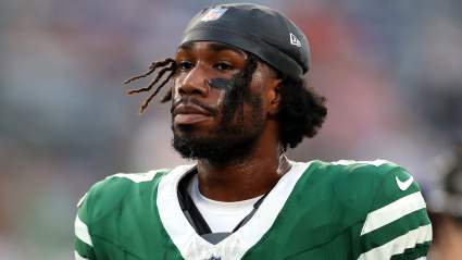 Aaron Glenn Sends Blunt Message to Jets $6 Million Pass Catcher