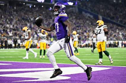 Former Super Bowl Champion Running Back Lands Tryout With Saints