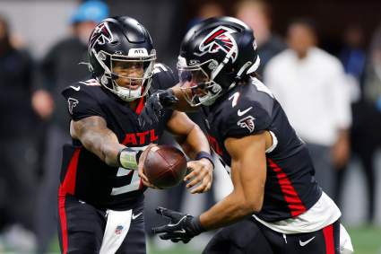 Falcons’ Bijan Robinson a ‘Prime Candidate’ for Rushing Crown