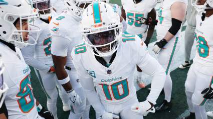 Dolphins 3-Team Trade Idea Has Them Land 21-Sack Edge Rusher