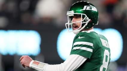 Ex-NFL Player Fires off 2-Word Message to Aaron Rodgers After Leaving Jets