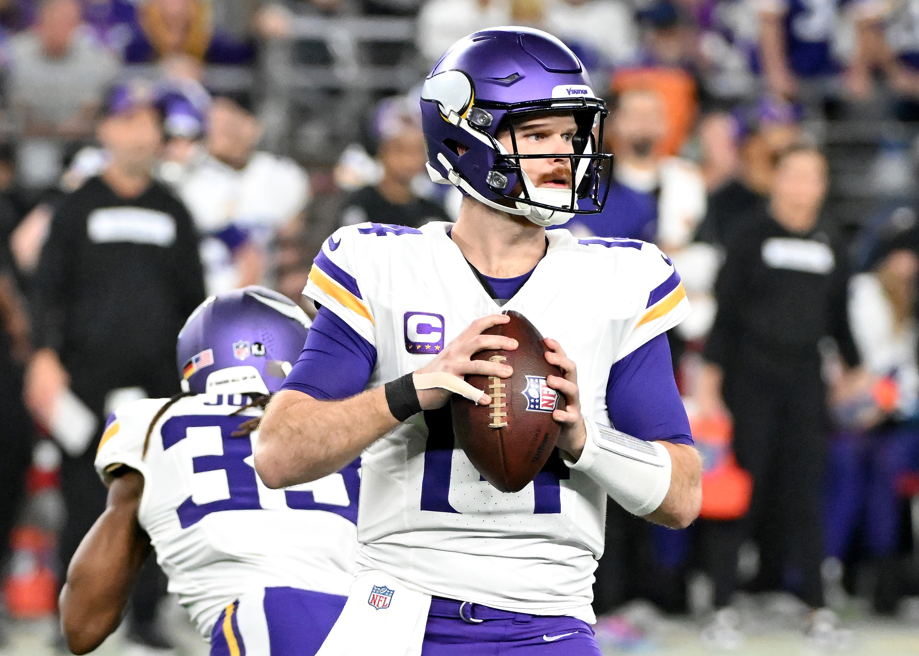Former Vikings QB's Contract Details Revealed, Analyst Highlights